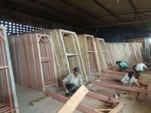 Wooden door manufacturer in Delhi